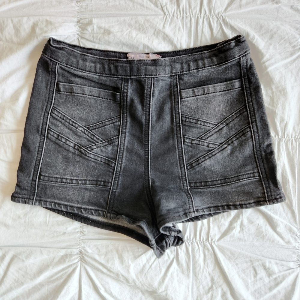 Free People Size 25 Radar Love High Rise Faded Black Denim Shorts 1.5" Inseam